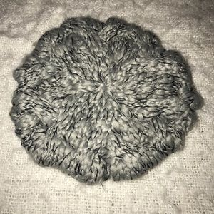 urban outfitters beret